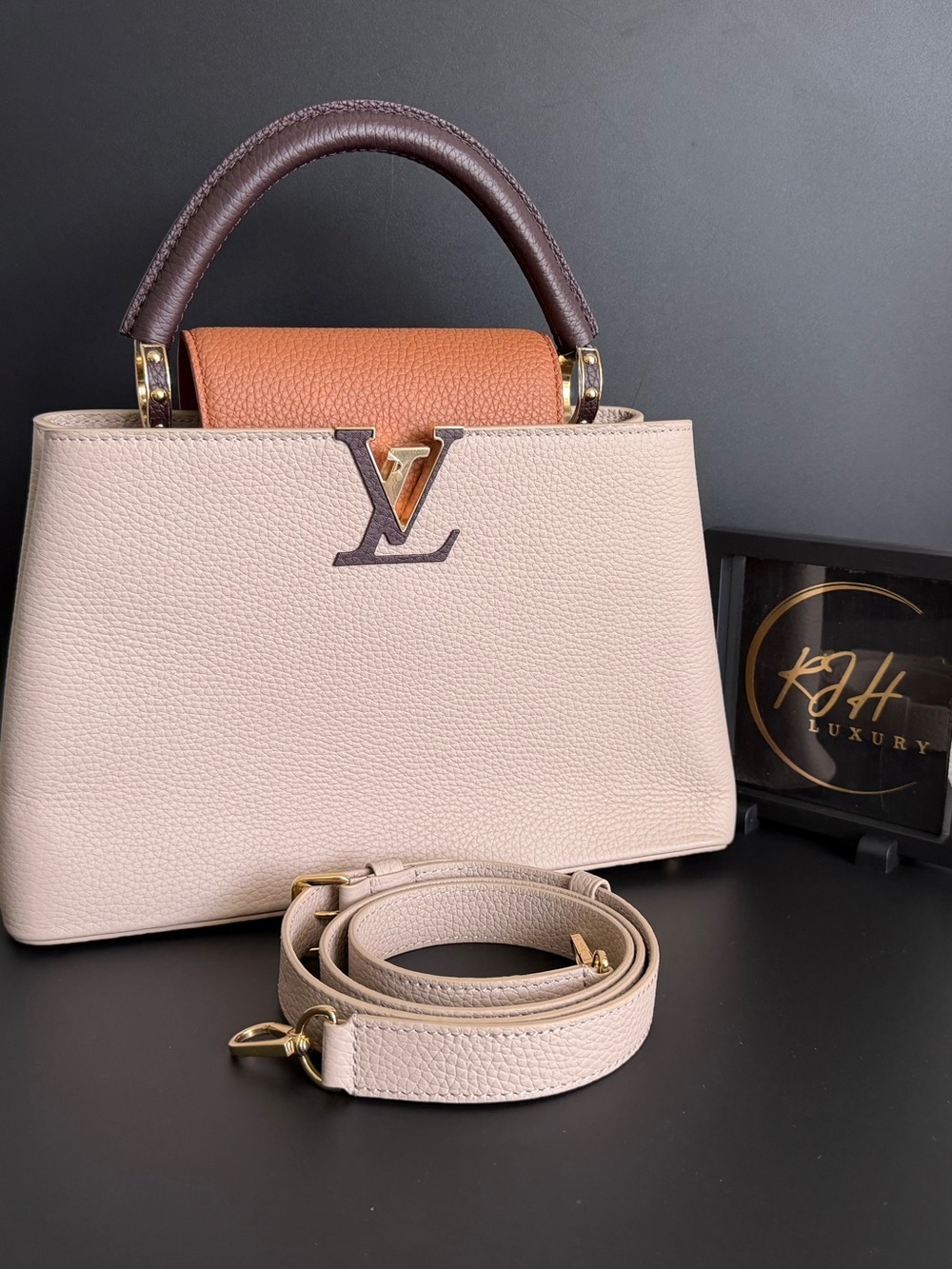 Louis Vuitton Capucines MM – Galet / Tan / Chocolate – New - COA